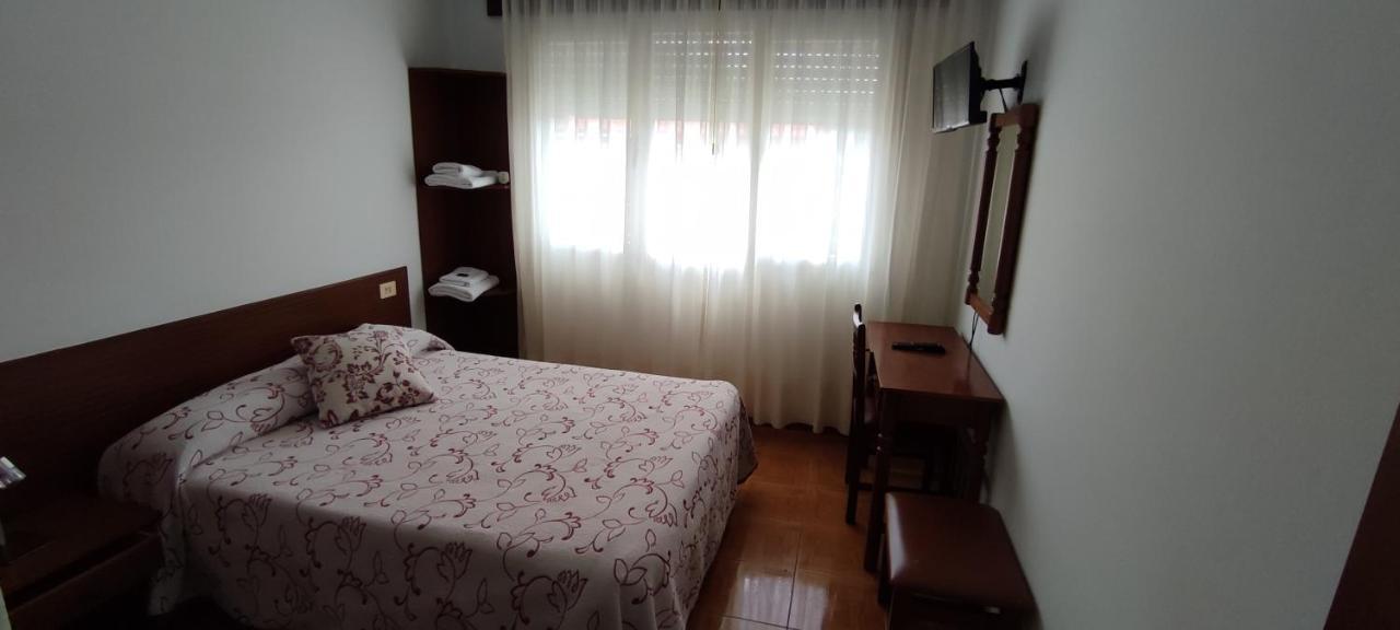 Pension Vazquez Vimianzo 外观 照片